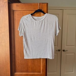 American Eagle tee